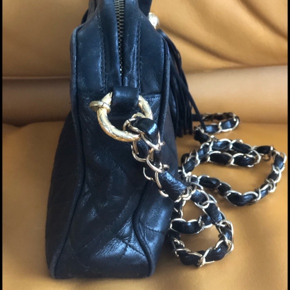 Chanel Handbag - Quilted Tassel Camera - Picture 5 of 6